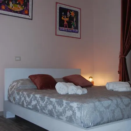 Art Colosseo Apartment Rome