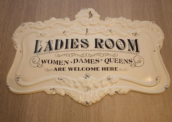 Apartment Art Colosseo *